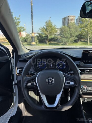 Changan  2021, 58,000 km - 1.6 l - Bakı