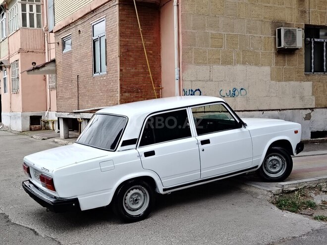 LADA (VAZ) 2107 2005, 12,580 km - 1.6 l - Qazax