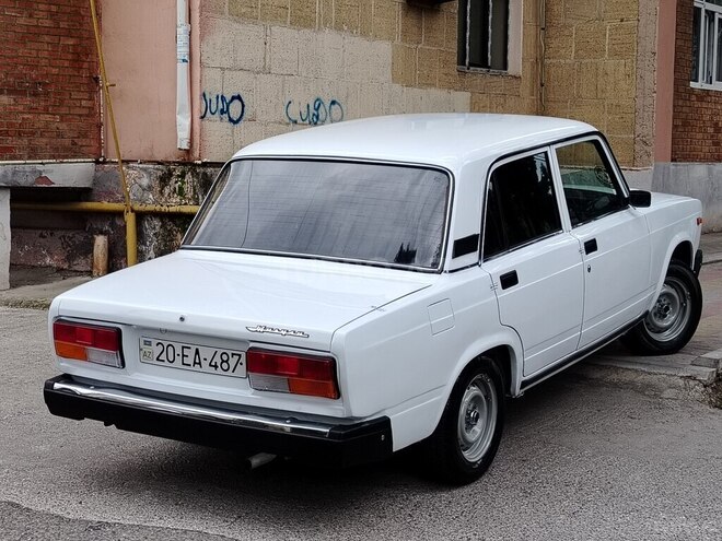LADA (VAZ) 2107 2005, 12,580 km - 1.6 l - Qazax