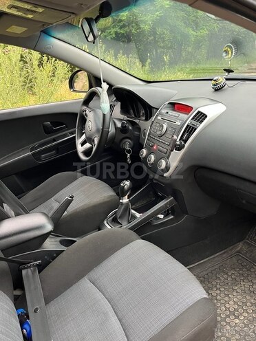 Kia  2010, 202,294 km - 1.6 l - Gədəbəy