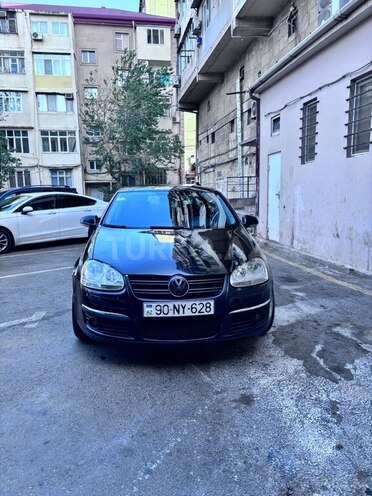 Volkswagen Jetta 2010, 320,000 km - 1.6 л - Bakı