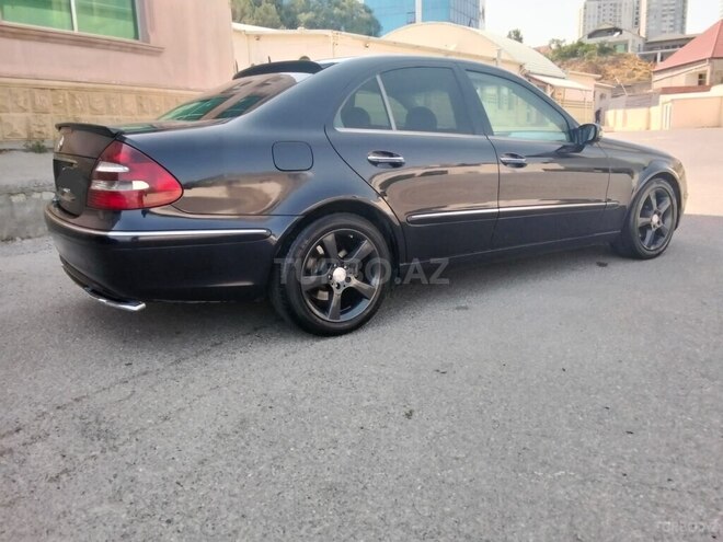 Mercedes E 240 2002, 243,000 km - 2.4 l - Bakı