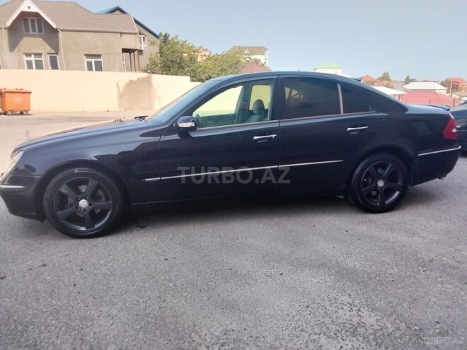 Mercedes E 240 2002, 243,000 km - 2.4 l - Bakı