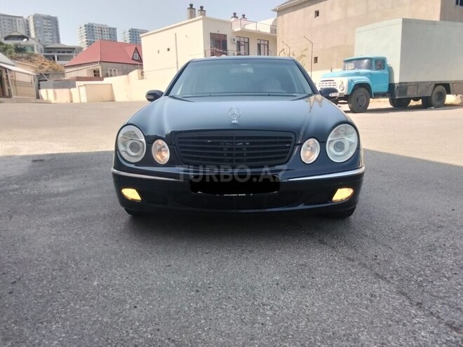 Mercedes E 240 2002, 243,000 km - 2.4 l - Bakı