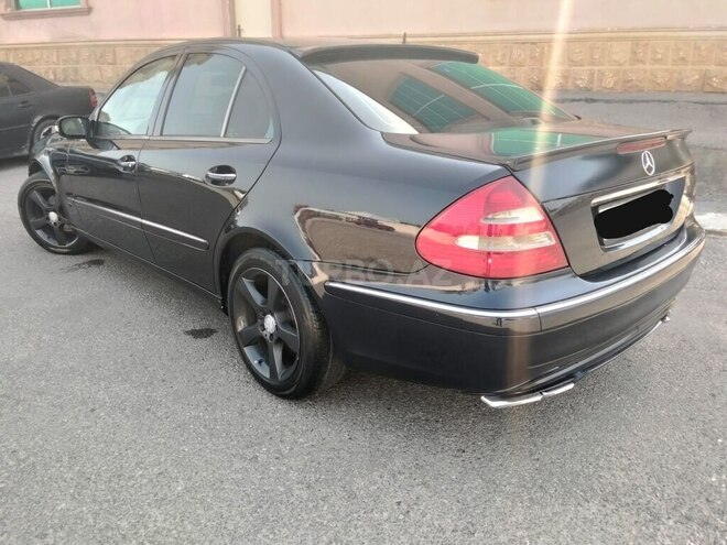 Mercedes E 240 2002, 243,000 km - 2.4 l - Bakı