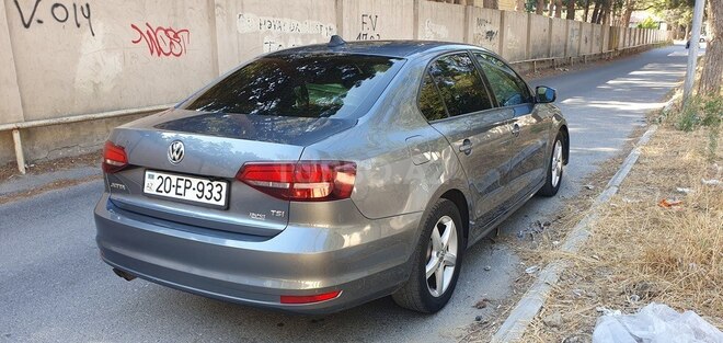 Volkswagen Jetta 2015, 265,542 km - 1.4 l - Bakı