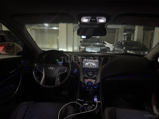 Hyundai Grandeur 2011, 220,000 km - 2.4 л - Bakı