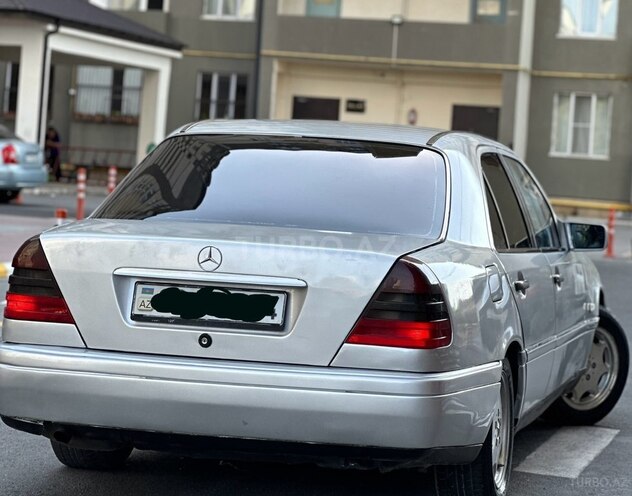 Mercedes C 200 1995, 195,415 km - 2.0 l - Bakı
