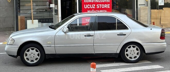 Mercedes C 200 1995, 195,415 km - 2.0 l - Bakı