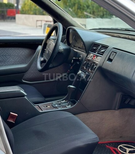 Mercedes C 200 1995, 195,415 km - 2.0 l - Bakı