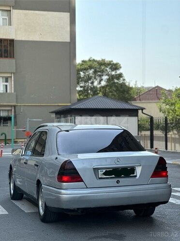 Mercedes C 200 1995, 195,415 km - 2.0 l - Bakı