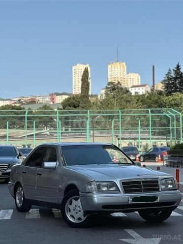 Mercedes C 200 1995, 195,415 km - 2.0 l - Bakı