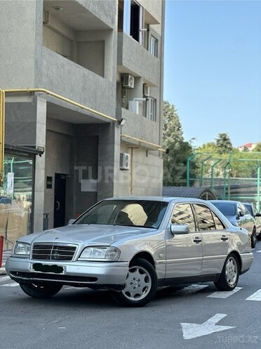 Mercedes C 200 1995, 195,415 km - 2.0 l - Bakı