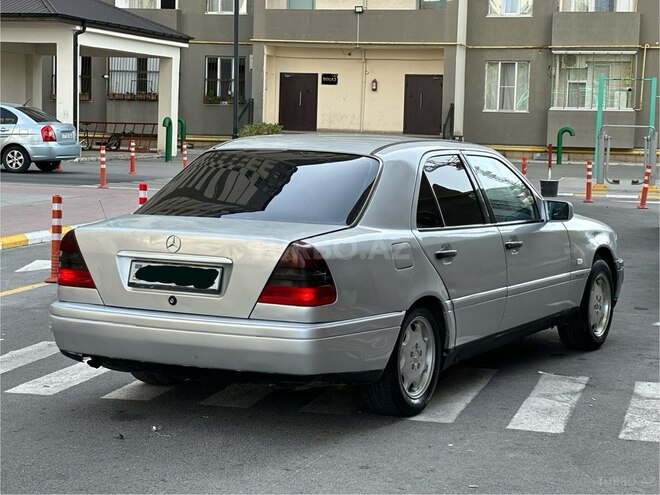 Mercedes C 200 1995, 195,415 km - 2.0 l - Bakı