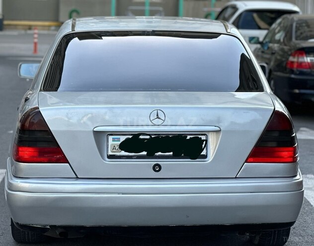 Mercedes C 200 1995, 195,415 km - 2.0 l - Bakı