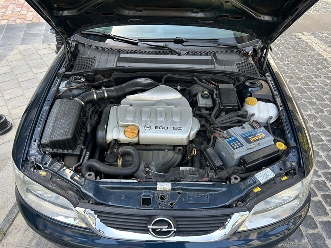 Opel Vectra 2001, 381,000 km - 1.8 l - Bakı