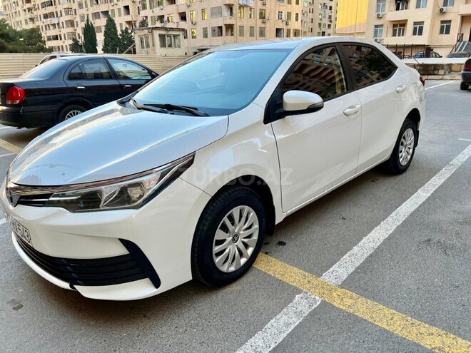 Toyota Corolla 2018, 103,000 km - 1.6 l - Bakı