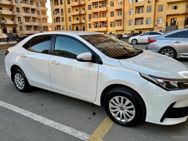 Toyota Corolla 2018, 103,000 km - 1.6 l - Bakı