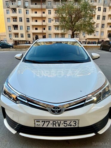 Toyota Corolla 2018, 103,000 km - 1.6 l - Bakı