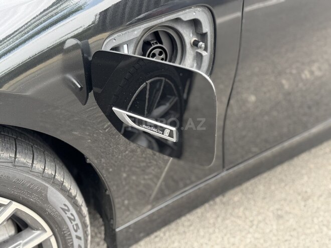 BMW 330e 2022, 67,600 km - 2.0 l - Bakı
