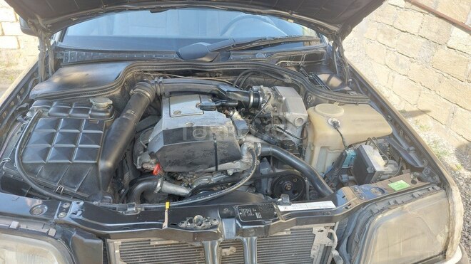 Mercedes C 200 1995, 407,672 km - 2.0 l - Bakı