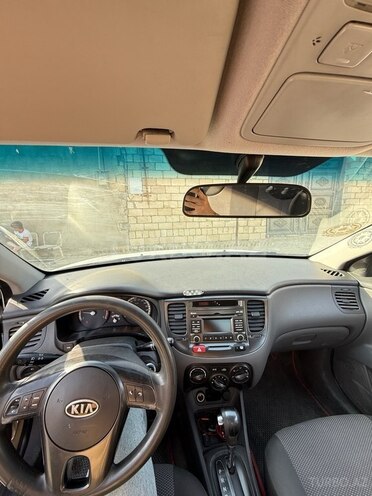 Kia Rio 2011, 190,000 km - 1.4 л - Bakı