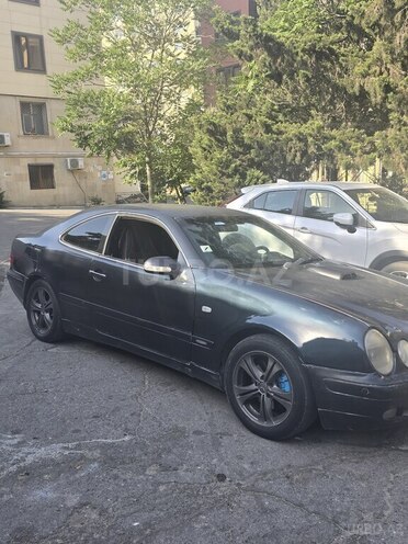 Mercedes CLK 200 1999, 317,000 km - 2.0 l - Bakı