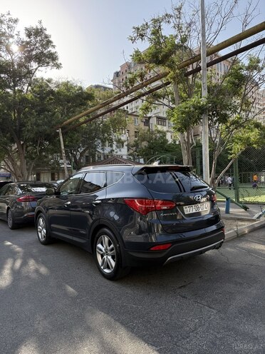Hyundai Santa Fe-2