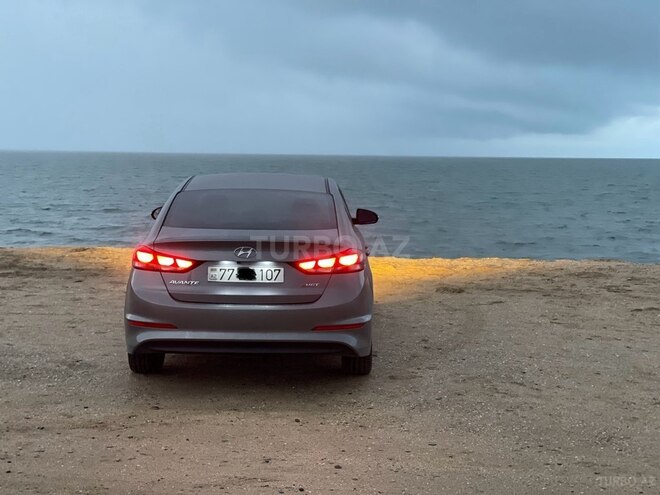 Hyundai Avante 2016, 140,000 km - 1.6 l - Bakı