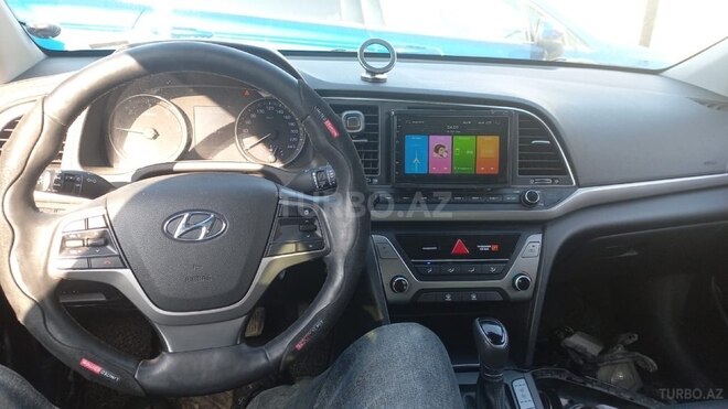 Hyundai Avante 2016, 140,000 km - 1.6 l - Bakı