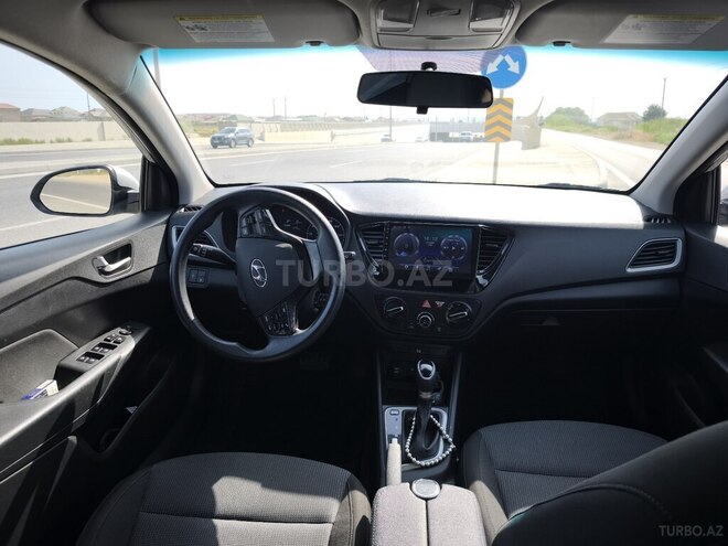Hyundai Accent 2020, 124,391 km - 1.6 l - Bakı