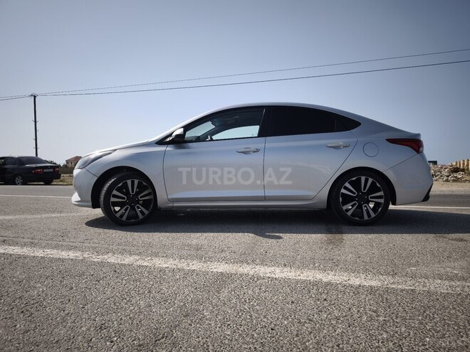 Hyundai Accent 2020, 124,391 km - 1.6 l - Bakı