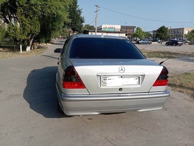 Mercedes C 180 1995, 196,600 km - 1.8 l - Sumqayıt