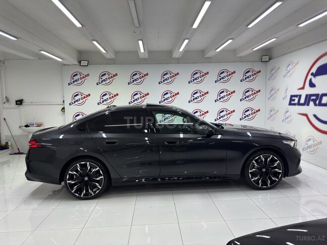 BMW 530-19