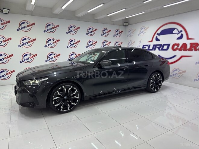 BMW 530-35