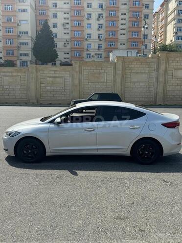 Hyundai Avante 2016, 156,000 km - 1.6 l - Bakı