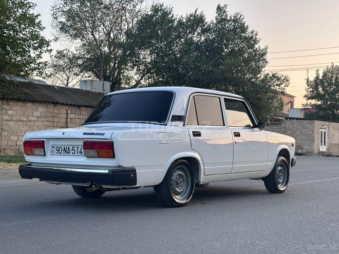 LADA (VAZ) 2107-8