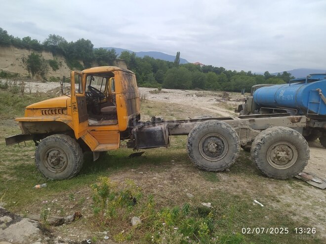 Ural 4320 1993, 289,799 km - 11.0 l - Quba