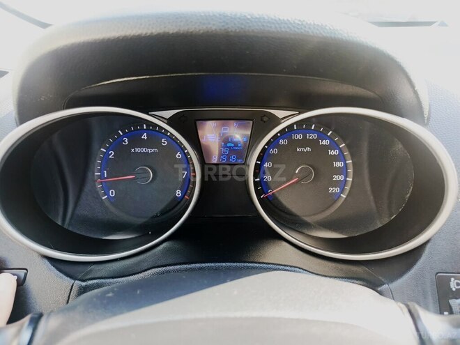 Hyundai ix35 2014, 81,000 km - 2.0 l - Mingəçevir