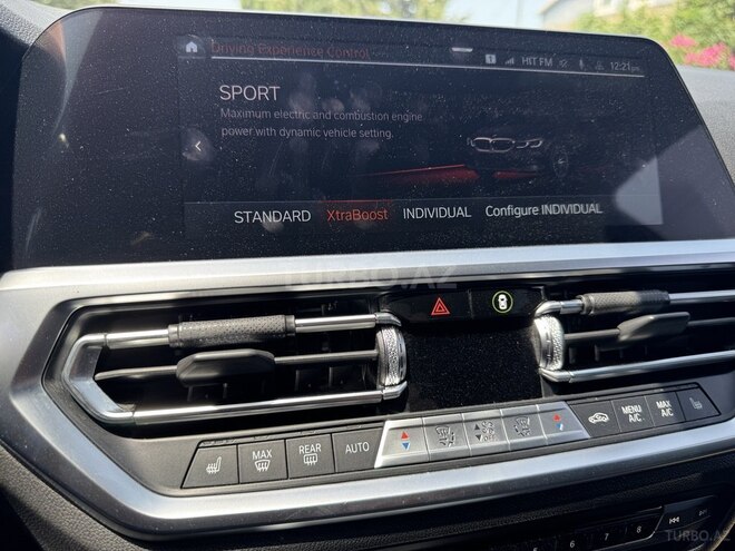 BMW 330e 2022, 67,600 km - 2.0 l - Bakı