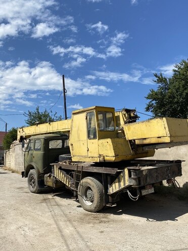 MAZ 3577 1998, 250,000 km - 11.0 l - Sumqayıt