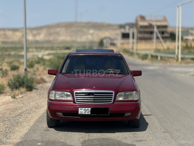 Mercedes C 220 1995, 229,918 km - 2.2 l - Şirvan