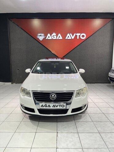 Volkswagen Passat-2