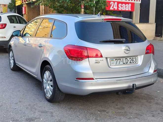 Opel Astra 2014, 250,000 km - 1.4 l - Bakı
