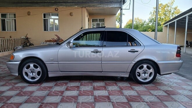 Mercedes C 200 1997, 282,652 km - 2.0 л - Ağstafa