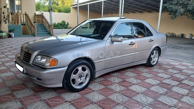 Mercedes C 200 1997, 282,652 km - 2.0 л - Ağstafa