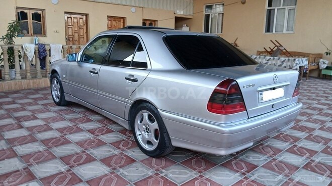 Mercedes C 200 1997, 282,652 km - 2.0 л - Ağstafa