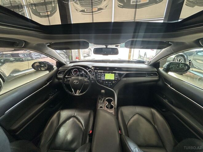 Toyota Camry-4