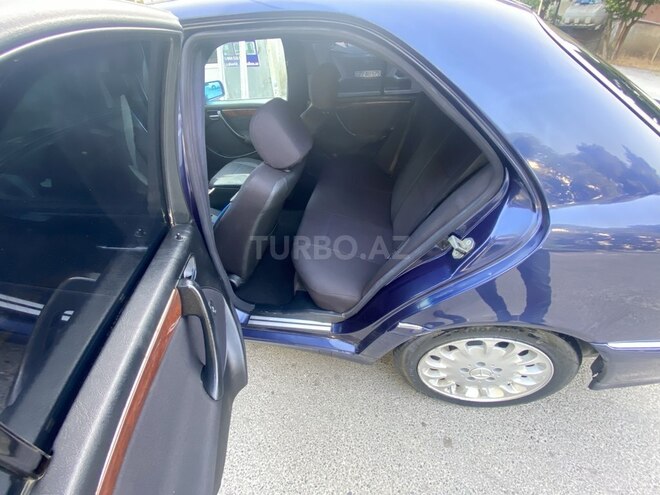 Mercedes C 240 1999, 215,143 km - 2.4 l - Bakı
