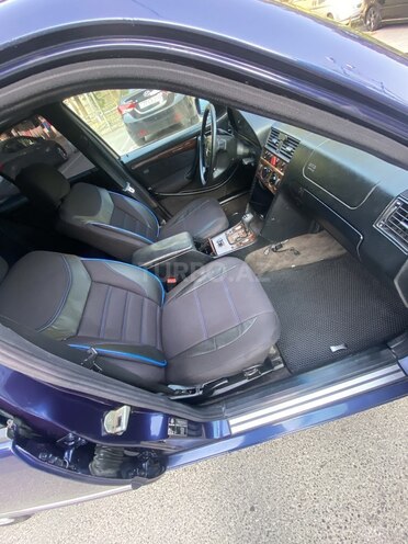 Mercedes C 240 1999, 215,143 km - 2.4 l - Bakı